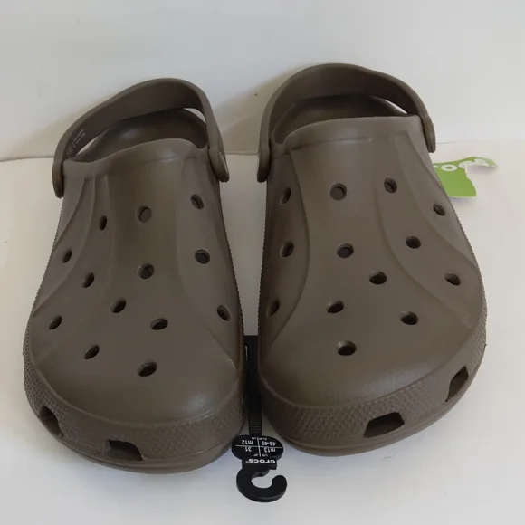 CROCS | Shoes | Brand New Mens Crocs Size 3 | Poshmark display picture 1